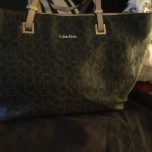 Beautiful tote bag by Calvin Klein